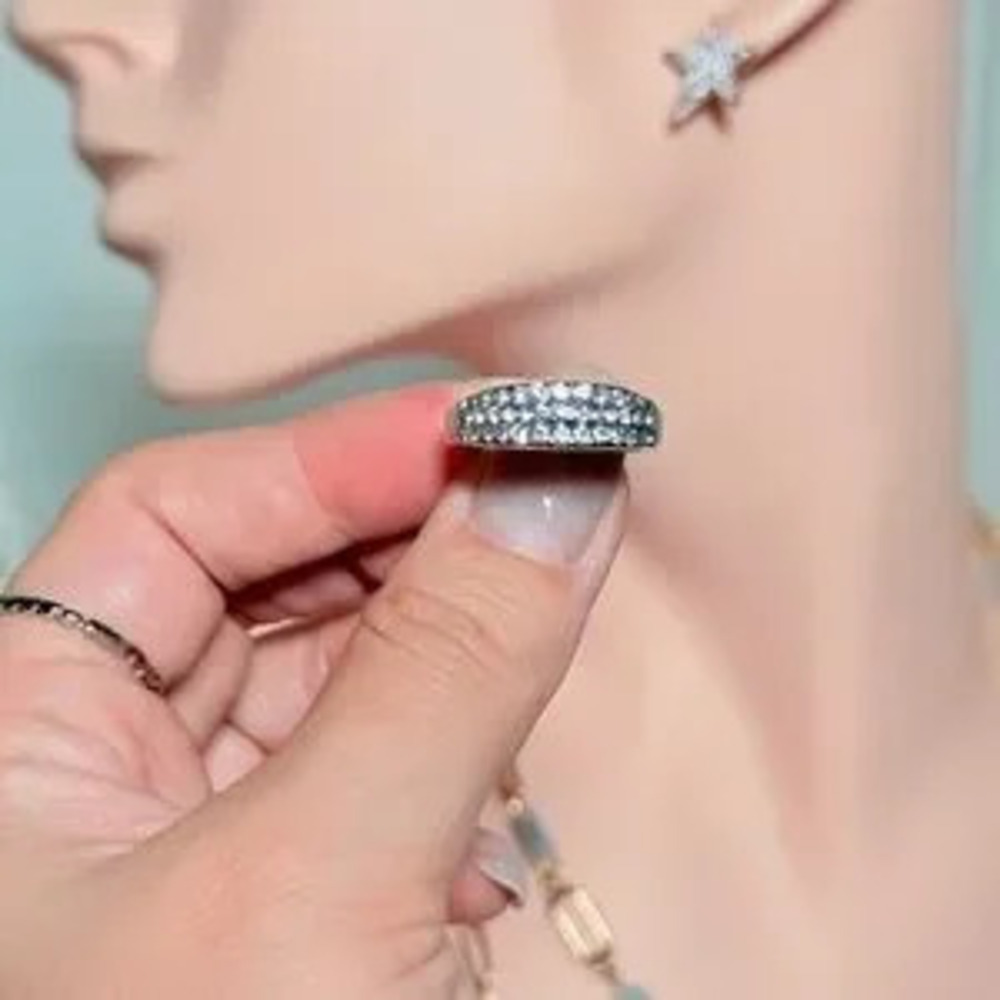 Elegant Silver Women's Ring